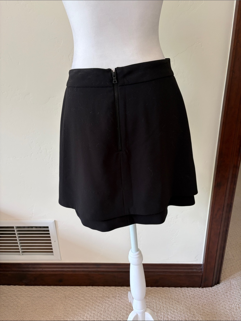 Classic Black Women’s Wrap Skirt - Picture 3 of 8